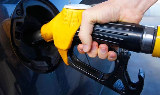 «Новосибирскстат» известил об очередном повышении цен на бензин