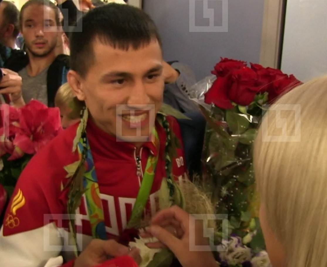 Жительница Бердска по-древнегречески поздравила Романа Власова с победой на Рио-2016