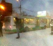 Автобус в Новосибирске раздавил ноги попавшей под колеса бабушке
