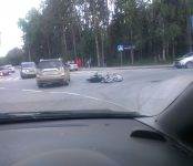До двух лет грозит водителю, сбившему мотоциклиста в Академгородке (видео)