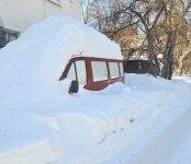 Фотофакты: «Свидетель» и бердские УК находят схроны автомобилей под снегом