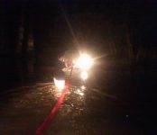 Спасением «утопающих» авто в Бердске занимались общественники