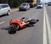 Мотоциклист «догнал» под Бердском ГАЗель и оказался в больнице