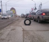 Рвут колёса на дорогах автомобилисты Бердска