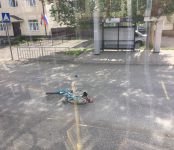 Авто в Сузуне сбил ребёнка на велосипеде. За рулём машины была не опытная автоледи (видео)