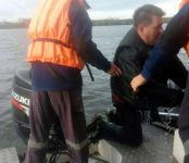 Бердские спасатели оказали помощь травмированному рыбаку