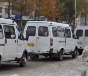На хамское отношение водителей маршруток жалуются бердчане