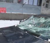 ТСЖ заплатит за ремонт пострадавшего от снега «Toyota Windom» бердчанки