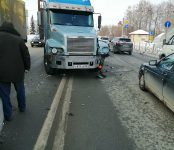 Два человека травмированы в автомобильном «замесе» на трассе Р-256 в Бердске