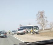 Междугородний автобус «Бийск-Новосибирск» попал в ДТП на трассе под Бердском