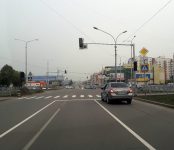 Власти Бердска решили модернизировать новый светофорный объект на улице Лунной
