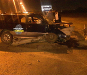 Пьяный водитель протаранил ограждение на Советском шоссе и госпитализирован