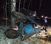 Тракторист без водительских прав погиб в лесу в Искитимском районе