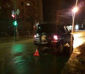 Мужчина-пешеход 40-45 лет пострадал от внедорожника на переходе в центре Бердска