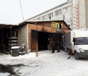 Молодой мужчина погиб на пожаре в СТО в центре Бердска