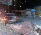 Пьяный «гонщик» на «Тойоте» сбил дорожное ограждение недалеко от «Монетки» в Бердске