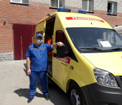 Ключи от нового реанимобиля вручили коллективу скорой помощи в Бердске