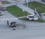 Две «Тойоты» не разъехались без жёсткого столкновения на перекрёстке в Бердске