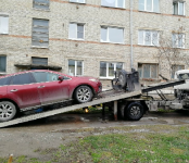 «Свидетель»: Конфисковали за долги иномарки у двух автоледи из Бердска