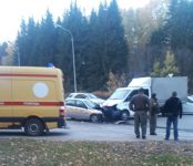 Под Бердском в столкновении грузовой ГАЗели и Lada Granta погиб пасажир легковушки
