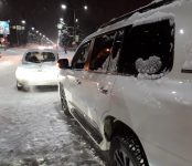 Мелкая авария на перекрёстке в Бердске вызвала затруднения с проездом по главной улице города