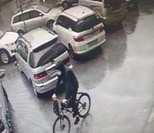 Велосипед без переднего крыла угнал неизвестный в Бердске