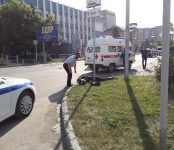 В центре Бердска погиб молодой мотоциклист, разбившись о столб