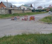 О затянувшемся ремонте дороги на улице Рогачёва в Бердске рассказал читатель «Свидетеля»