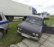 Полицейская погоня: на трассе Р-255 новосибирская полиция задержала угнанную «шестёрку»