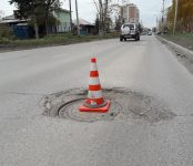 Порвал колесо водитель  INFINITI в Бердске и намерен судиться