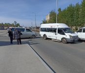 Микроавтобус Nissan протаранил 325-ю маршрутку в Бердске
