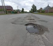 Власти Бердска определились с долгожданным ремонтом дороги на улице Свердлова