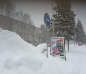 Сегодня коммунальщики очистят от снега основные дороги Бердска, пообещал Захаров