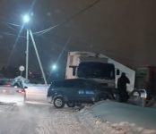 ДТП с участием фуры в Бердске обошлось без пострадавших