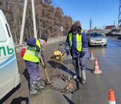 Аварийный ямочный ремонт дорог начался в Бердске