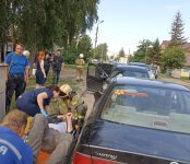 «Гонщик» на «Ниссане» протаранил два автомобиля в Бердске и попал больницу