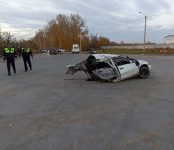 «Тачку разорвало на части» при ДТП в Бердске