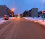 Медики госпитализировали 12-летнюю девочку-пешехода после наезда на неё междугородней маршрутки в Бердске
