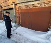Судебные приставы арестовали гараж жителя Бердска в счёт погашения долгов